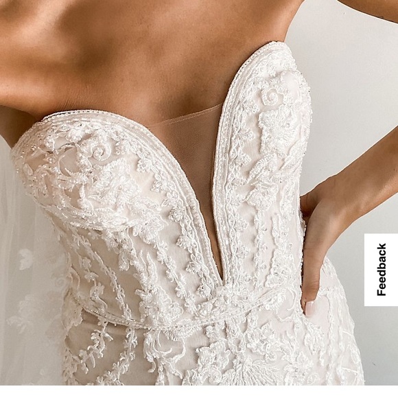 David’s Bridal Beaded Scroll & Lace Mermaid Wedding Dress - Picture 4 of 9